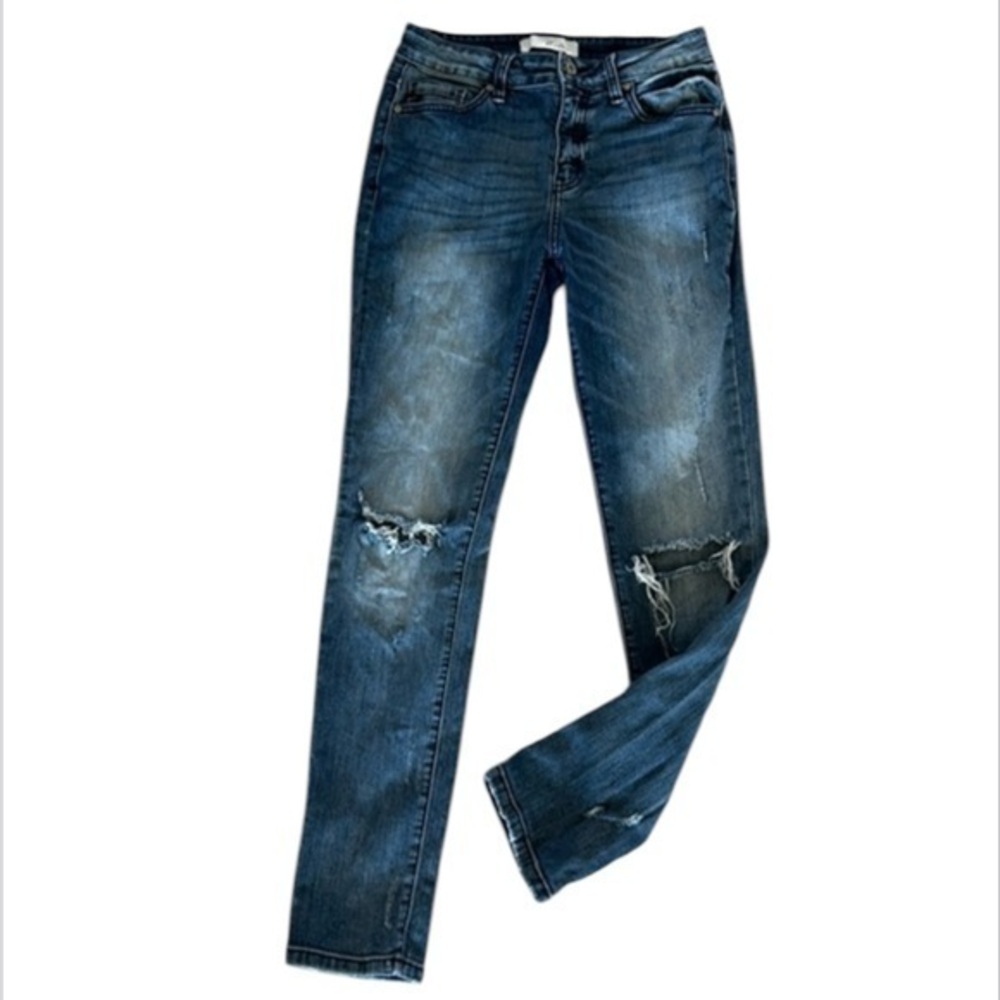 KanCan size 26 skinny fit jeans